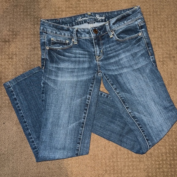 AEO Skinny Stretch Jeans size 2 Short - Picture 1 of 3
